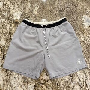 Chubbies Signature Solid Grey Swim Trunks 7”